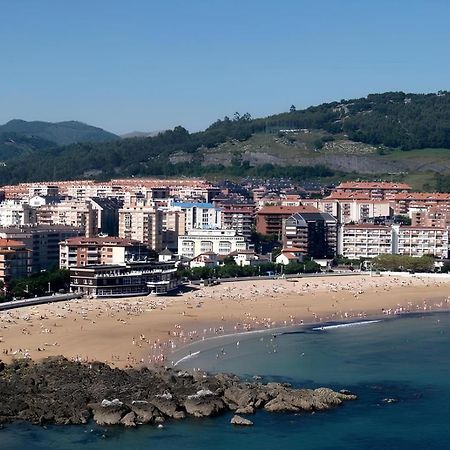 Paraiso Soleado: Piso Con Terraza, Piscina Y Garaje A 5 Min De Playa كاسترو أورديالس المظهر الخارجي الصورة
